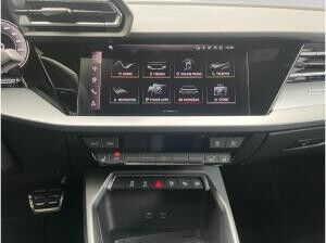 Audi A3 Sportback 30TFSI S tronic S line AHK HUD 3ZAC SONOS