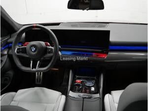 BMW M5 Touring xDrive + GARANTIE-bis-06.2030