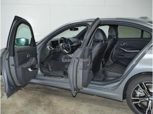 BMW 330 330e M Sportpaket + GARANTIE-bis-01.2030