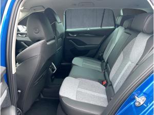 Skoda Octavia Combi Tour 2.0 TDI AHK/MATRIX/360/NAVI