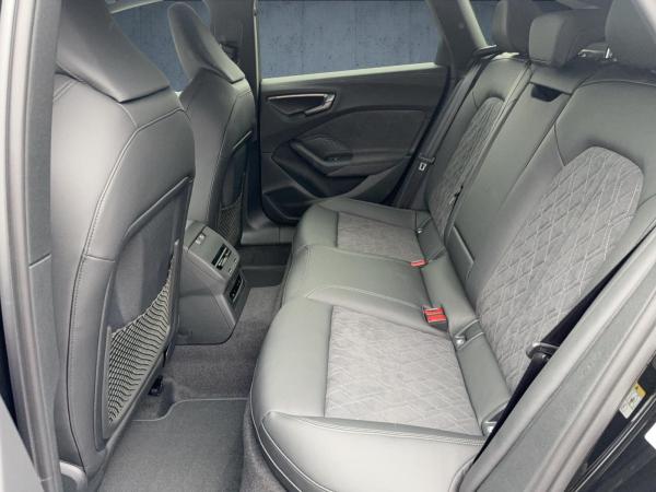 Audi A5 Avant e-hybrid qu S tr. Matrix AHK 19 ACC 360