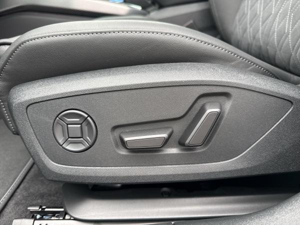 Audi A5 Avant e-hybrid qu S tr. Matrix AHK 19 ACC 360