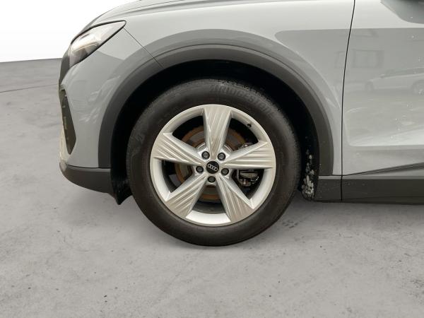 Audi Q4 e-tron Q4 Sportback 35 e-tron LED NAVI SHZ PDC PLUS