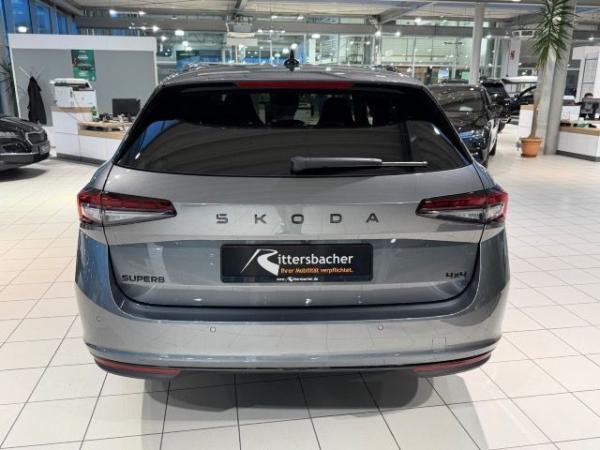 Skoda Superb Combi Sportline 2,0 TDI 7-Gang-DSG 4x4 - Sofort Verfügbar