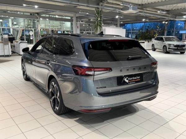 Skoda Superb Combi Sportline 2,0 TDI 7-Gang-DSG 4x4 - Sofort Verfügbar