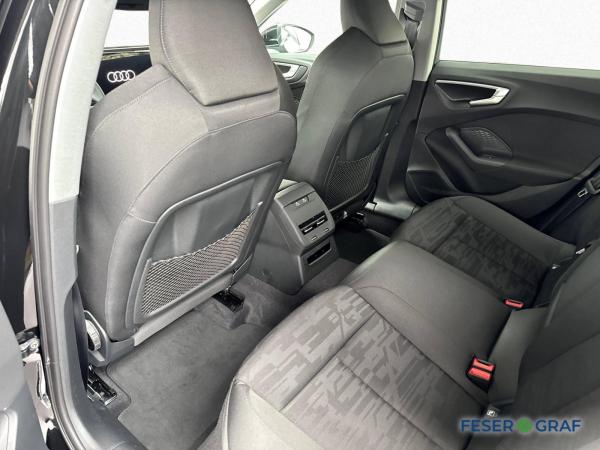 Audi A5 Avant e-hybrid quattro Tech MMI Plus phonebox