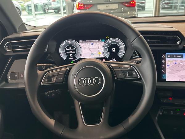 Audi A3 Sportback S line TFSI-e S tronic Digi-Cockpit