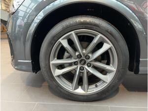 Audi Q3 S line 35 TFSI S tronic #MenschenmitBehinderung #Berufsträger # Berufsständische Verbände