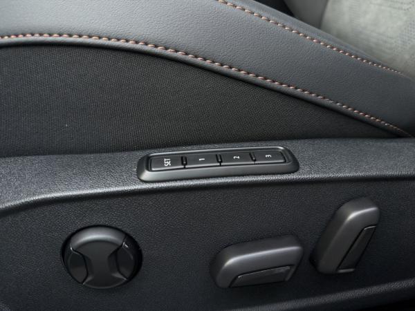 Cupra Formentor VZ 1.5 e-HYBRID 272PS 19Zoll