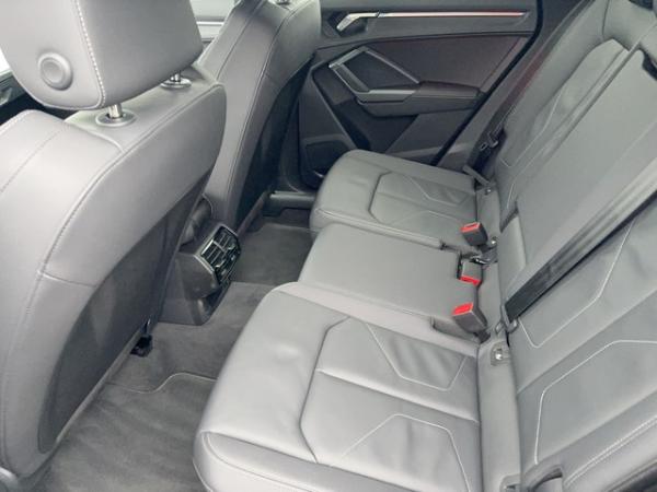 Audi Q3 35 TDI S-tronic advanced AHK+MATRIX-LED+ACC