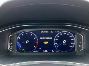 Volkswagen T-Roc R 2.0 TSI DSG / Pano, AHK, LED, RFK, ACC