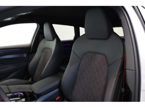 Audi A6 Avant e-hybrid quattro S line edition one 0,5% DW Versteuerung