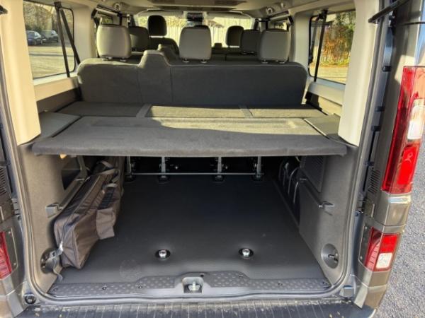 Renault Trafic 💥BUSINESS-DEAL💥Combi L2 Evolution Blue dCi 150 Autom. *AHK,NAVI,GjR*