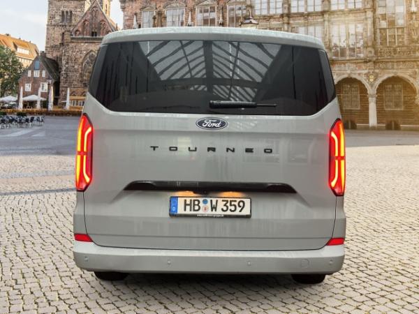 Ford Tourneo Custom Bus 320 L1 Titanium X Pano und vieles Mehr