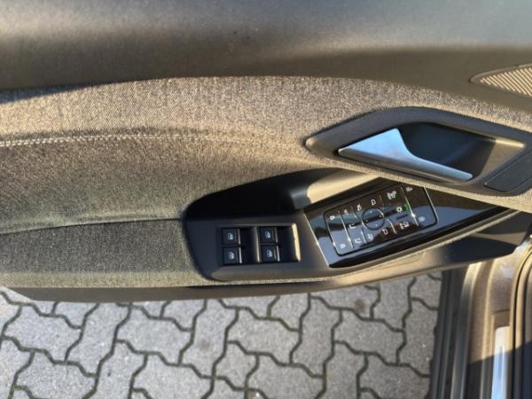 Audi Q6 e-tron Sportback quattro 285 kW S line Luftfeder AHK