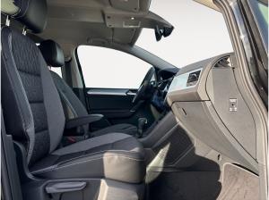 Volkswagen Touran ENERGY 1,5 l TSI OPF AHK*GANZJAHRESREIFEN*7-SITZE*KAMERA