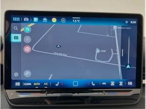 Volkswagen T-Roc Life 1.5 l eTSI OPF DSG CarPlay Hyb. ACC
