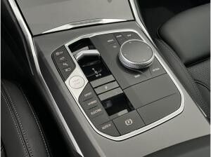 BMW 330 330e xDr Sports.ACC HUD SurView HiFi Sitzh.AHK 18