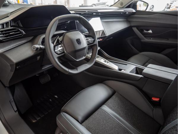 Peugeot 308 SW BlueHDi 130 EAT8 AHK *VERFÜGBAR AB 04/2026* NAV KOMFORT