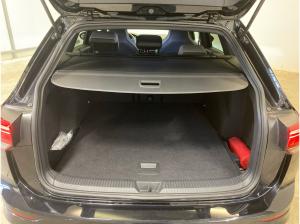 Volkswagen Golf VIII Variant 2.0 TDI R-Line*ACC*Navi*Harman