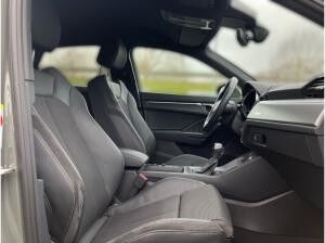 Audi Q3 Sportback S-Line 45 TFSIe S-tronic / AHK, LED
