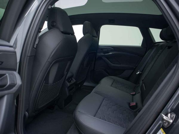 Audi A6 e-tron Avant performance AHK*HUD*PANO*360*MATRIX-LED