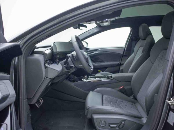 Audi A6 e-tron Avant performance AHK*HUD*PANO*360*MATRIX-LED