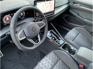 Volkswagen Golf VIII R-Line 1.5 eTSI DSG