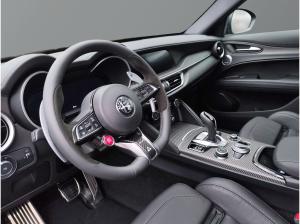 Alfa Romeo Stelvio Quadrifoglio Q4 2.9 V6 Bi-Turbo 520PS AT8 Navi