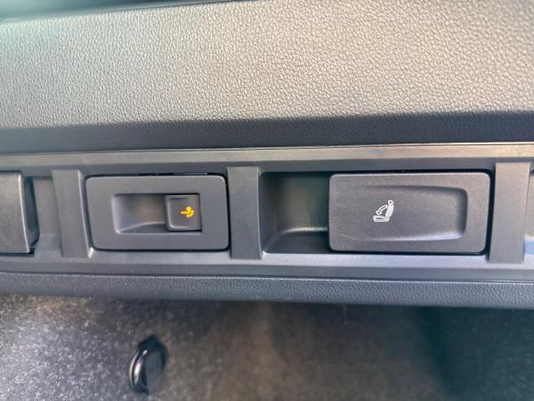 Skoda Octavia Combi Balance 1,5 TSI mHEV DSG AHK*SONDERAKTION*