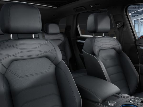 Volkswagen Touareg R-Line FINAL EDITION V6 TSI (340 PS) 4MOTION*AHK*WINTERRÄDER*PANORAMA*