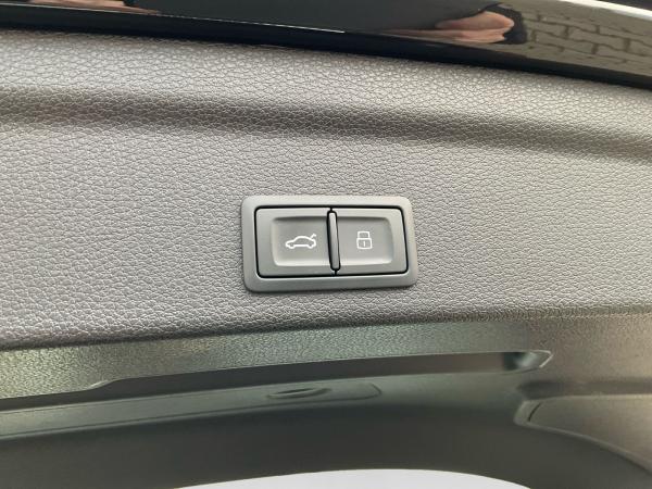 Audi Q3 Sportback 45 TFSI e S-LINE LED KAMERA