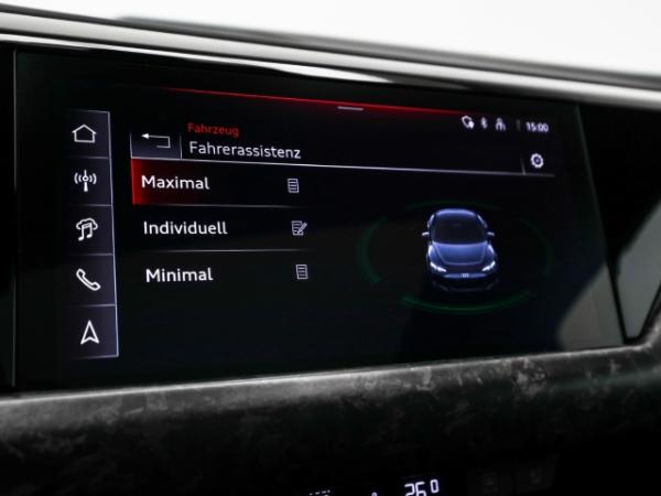 Audi RS e-tron GT performance HUD Aktivfahrw. Laser Keramik