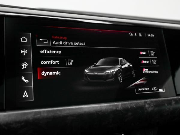 Audi RS e-tron GT performance HUD Aktivfahrw. Laser Keramik