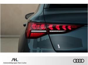 Audi RS3 Sportback 294 kW S tronic 2.5 294 kW TFSI quattro