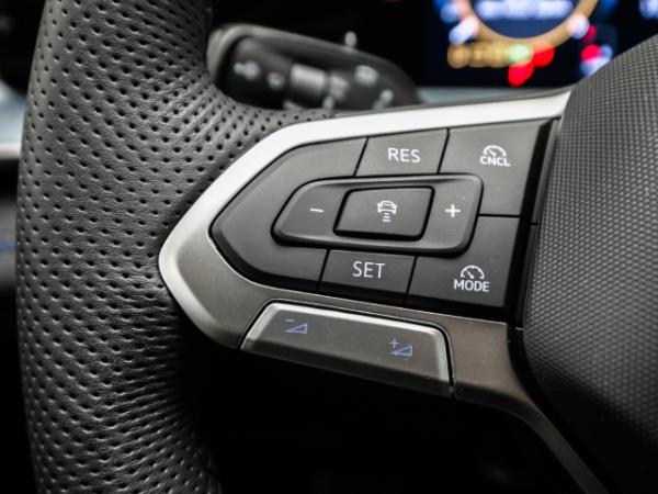 Volkswagen Tayron R-Line 2.0 TDI DSG Kamera Winter ACC