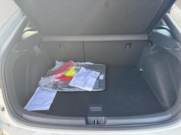 Volkswagen Taigo R-Line 1,0 l TSI OPF 85 kW (116 PS) 7-Gang-Doppelkupplungsgetriebe DSG