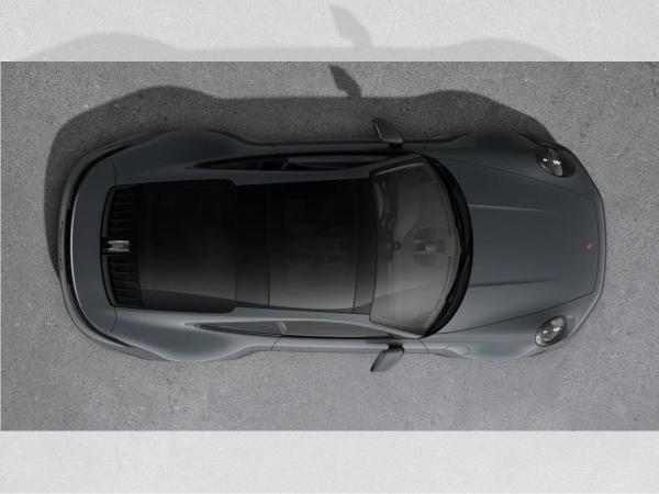 Porsche 992 Carrera 4 GTS