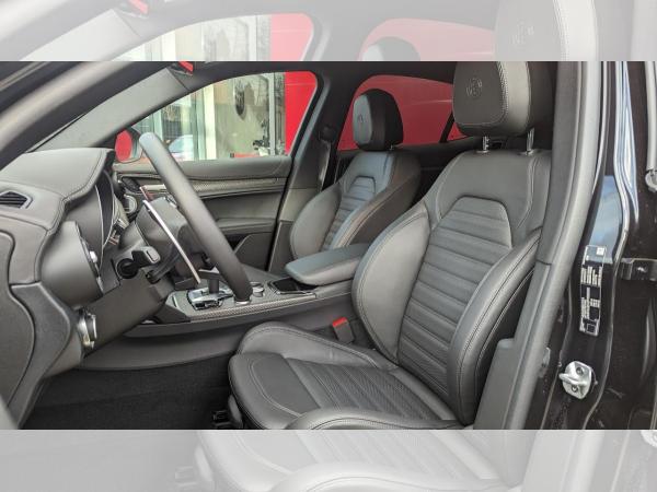 Alfa Romeo Stelvio Quadrifoglio 2.9 V6 Bi-Turbo 382 kW (520 PS) - Privat