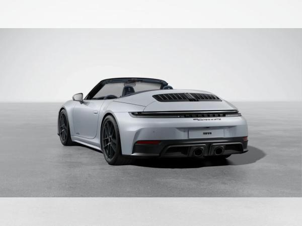 Porsche 992 Carrera 4 GTS Cabriolet