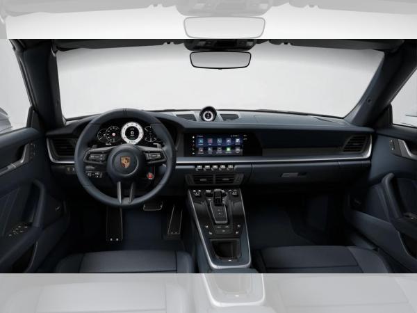 Porsche 992 Carrera 4 GTS Cabriolet