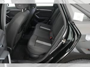 Audi A3 Lim. 35 TFSI Advanced / SOFORT VERFÜGBAR !