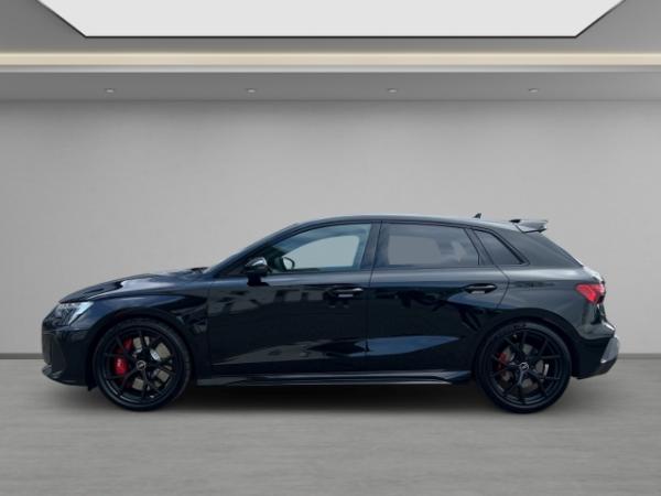 Audi RS3 2.5 TFSI quattro Sportback 294 kW S tronic Pano MMI-Plus