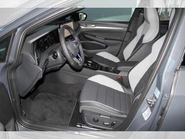 Volkswagen Golf GTE 1,5 l eHybrid 272 PS 5 Jahre Garantie AHK;WKR;DCC;PANO;LEDER