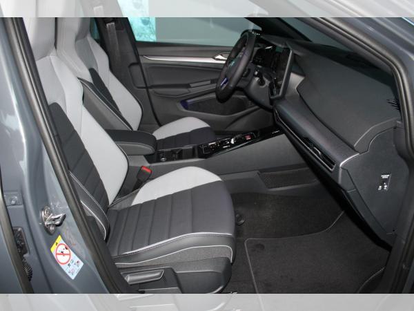 Volkswagen Golf GTE 1,5 l eHybrid 272 PS 5 Jahre Garantie AHK;WKR;DCC;PANO;LEDER