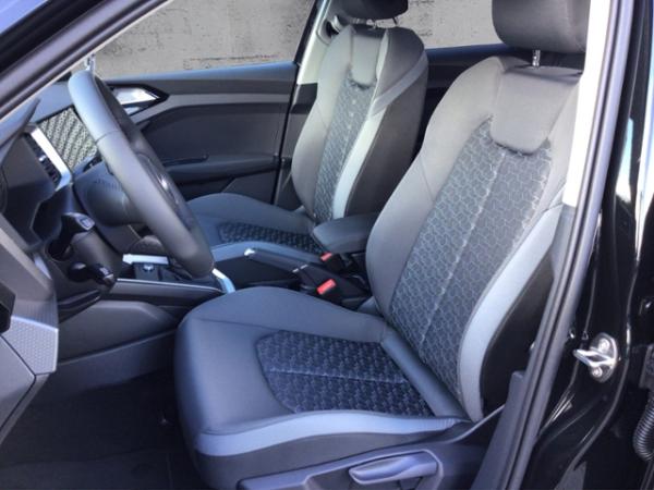 Audi A1 Sportback advanced 25 TFSI S-tronic 5JG/SHZ