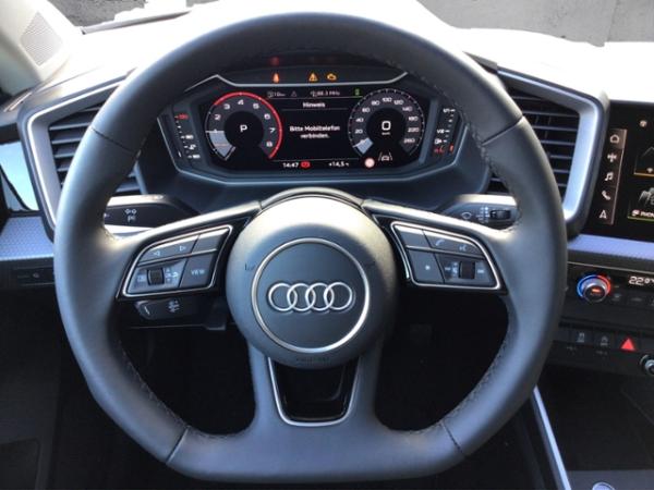 Audi A1 Sportback advanced 25 TFSI S-tronic 5JG/SHZ
