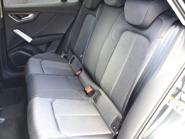 Audi Q2 advanced 35 TFSI S-tronic 5JG/AHK/PARKEN