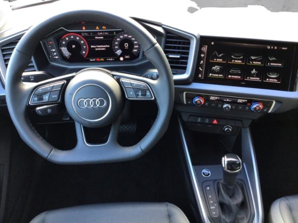 Audi A1 Sportback advanced 25 TFSI S-tronic 5JG/SHZ