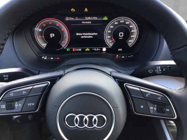 Audi Q2 advanced 35 TFSI S-tronic 5JG/AHK/PARKEN